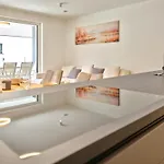 Apartment Peak View B4 By Aa Homes *