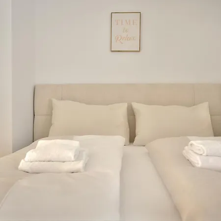 公寓 Peak View B4 By Aa Homes *