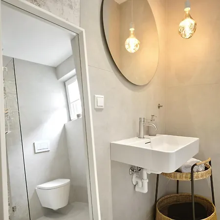 Apartment Peak View B4 By Aa Homes *