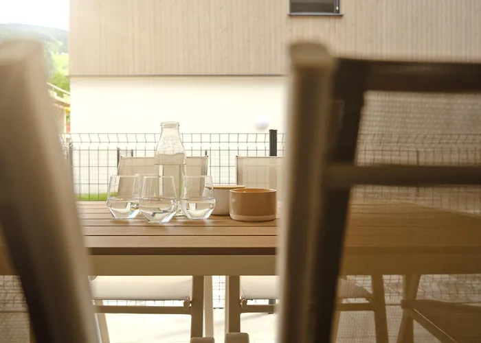 Peak View B4 By Aa Homes 斯拉德明